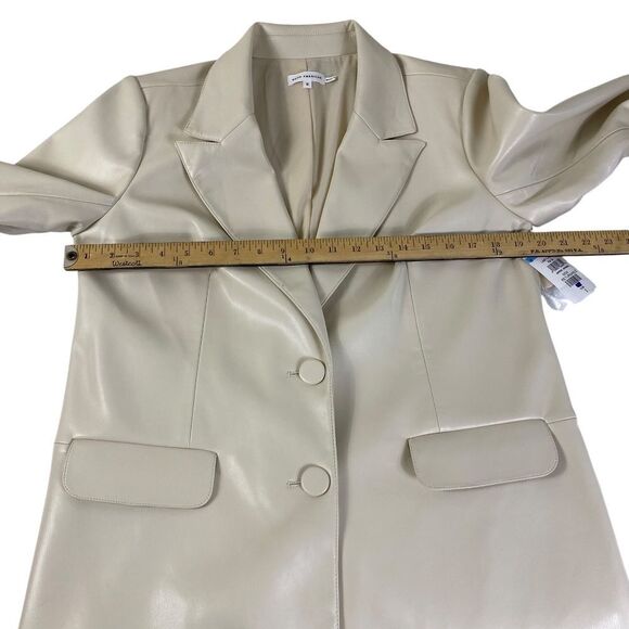 Good American 2 " Better than Leather " Oversized blazer in a cream NWT - Picture 6 of 14